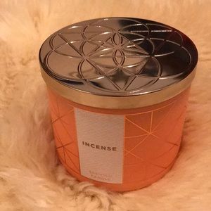 Bath&Body Works 3 wick candle in Incense
